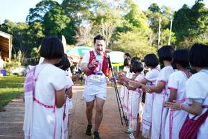 BIB: 2254
                            <button type="button" onclick="openModal(18987646)" class="btn btn-primary btn-sm float-right btn-popup" data-toggle="modal" data-target=".modal-high-quality">
                        <i class="fas fa-shopping-cart"></i> Add to Cart
                    </button>
                                            <button type="button" onclick="isThisMe(18987646, true)" class="btn btn-success btn-sm float-right btn-popup btn-isme hidden" data-toggle="tooltip" data-placement="bottom" title="นี่คือรูปของคุณใช่ไหม คลิกที่นี่เพื่อเอาเข้าอัลบั้ม">
                        <i class="fas fa-plus"></i> Add to album
                    </button>
                    <button type="button" onclick="isThisMe(18987646, false)" class="btn btn-warning btn-sm float-right btn-popup btn-isnotme hidden">
                        <i class="fas fa-ban"></i> Remove from album
                    </button>